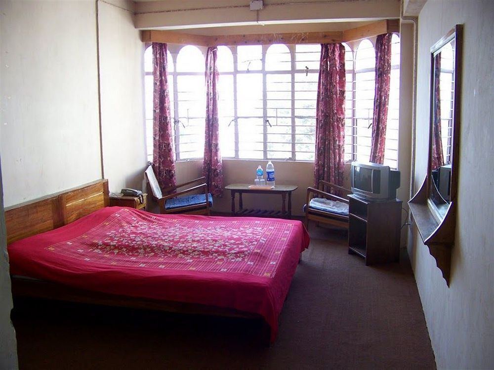 Old - Main Bellevue Heritage Hotel Darjeeling  Exterior foto